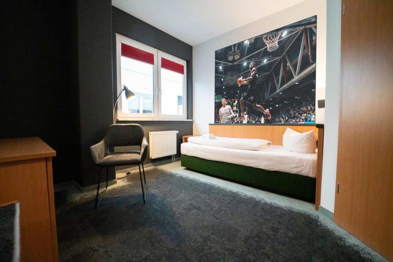 Feel Good Hotel เคมนิตซ์ ภายนอก รูปภาพ