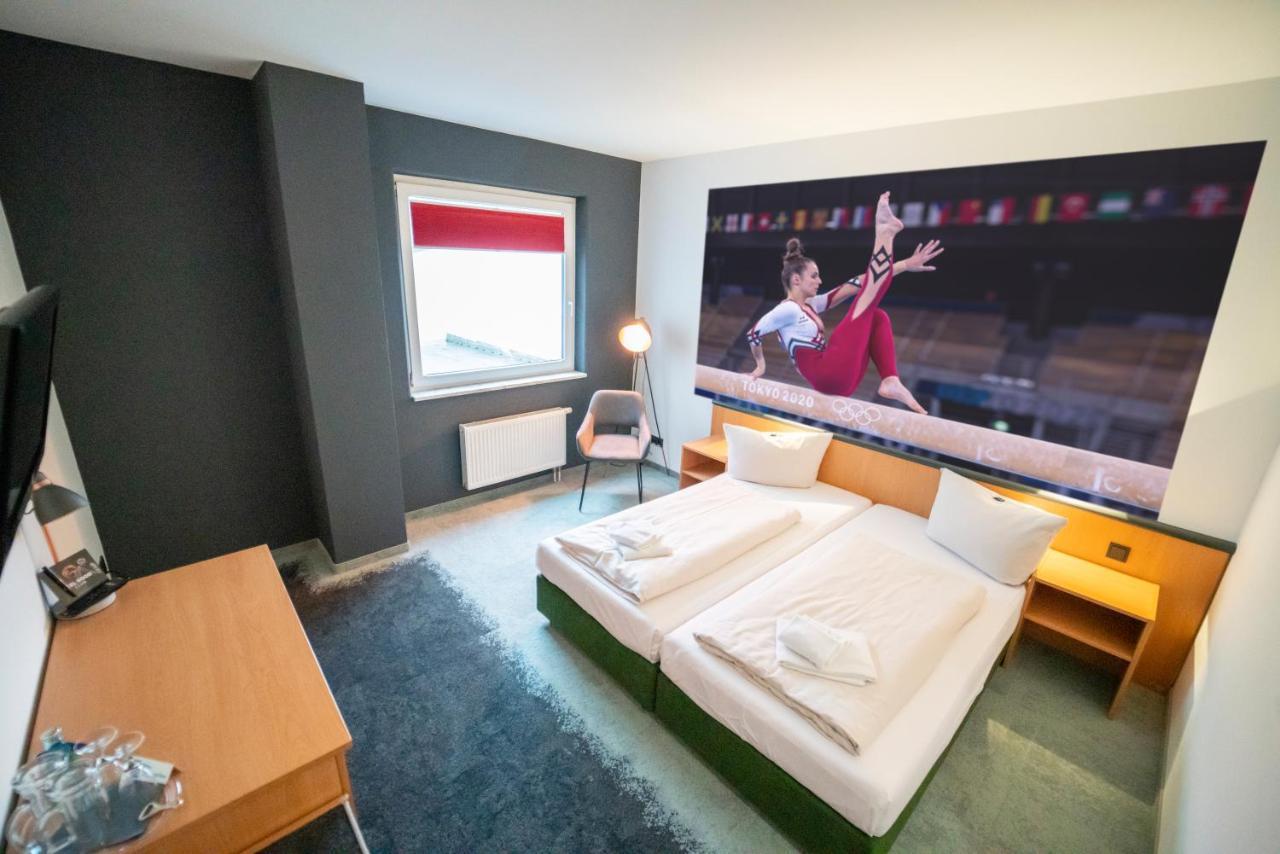Feel Good Hotel เคมนิตซ์ ภายนอก รูปภาพ